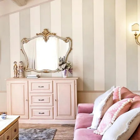 فندق Il Falconiere Relais &