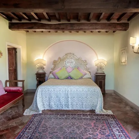 Отель Il Falconiere Relais & Кортона