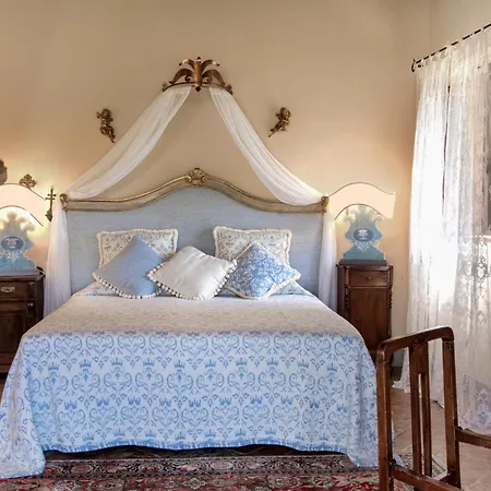 Il Falconiere Relais & Отель Кортона