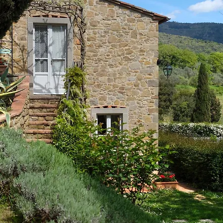 Il Falconiere Relais & Кортона