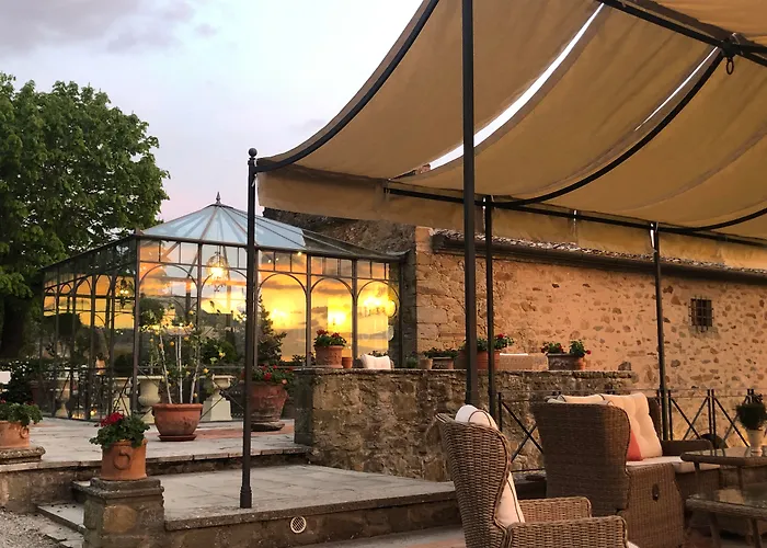 호텔 Il Falconiere Relais & 5*