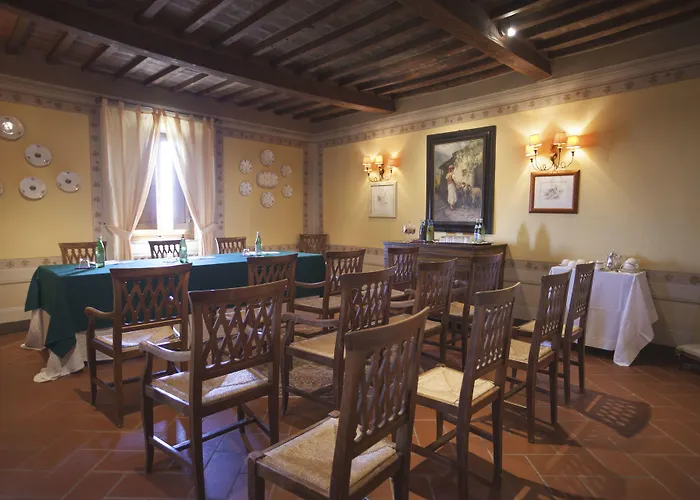 호텔 Il Falconiere Relais & 5*